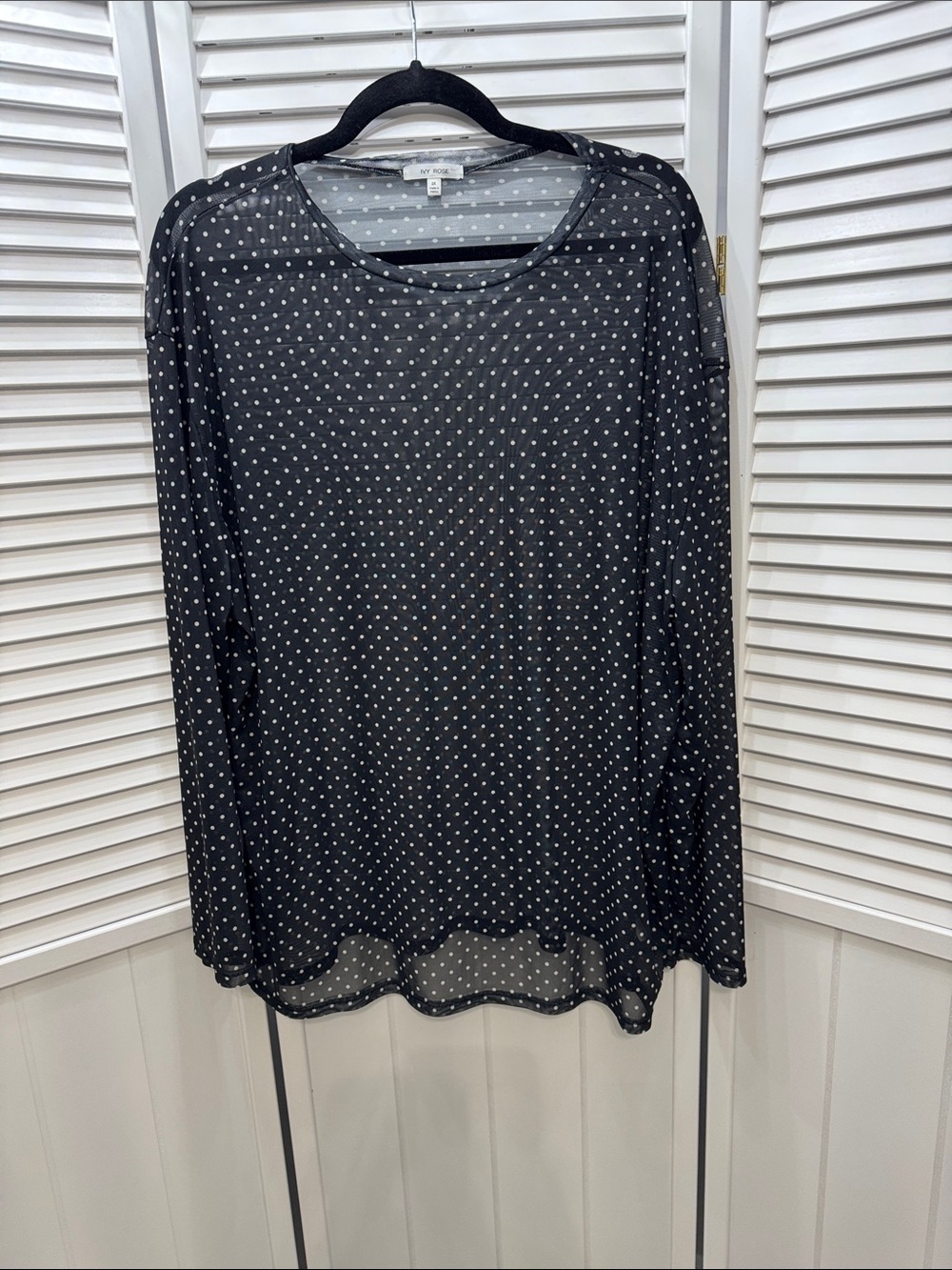 Polka Dot Long Sleeve Scoop Neck Top - Black